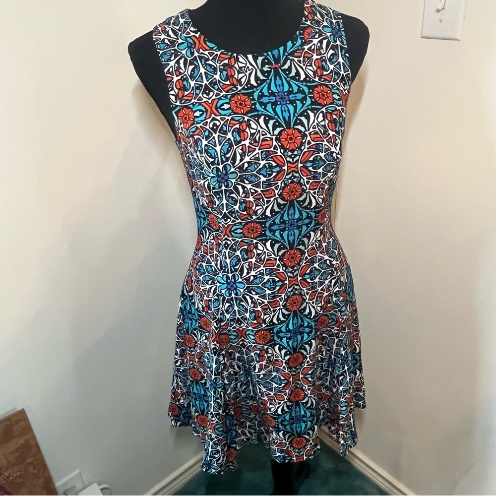 NWT Forever21 Summer Short Sleeveless Short Dress with Full Skirt